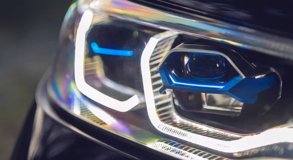 Đèn chiếu sáng ban ngày DRLs – Giải pháp tăng an toàn giao thông