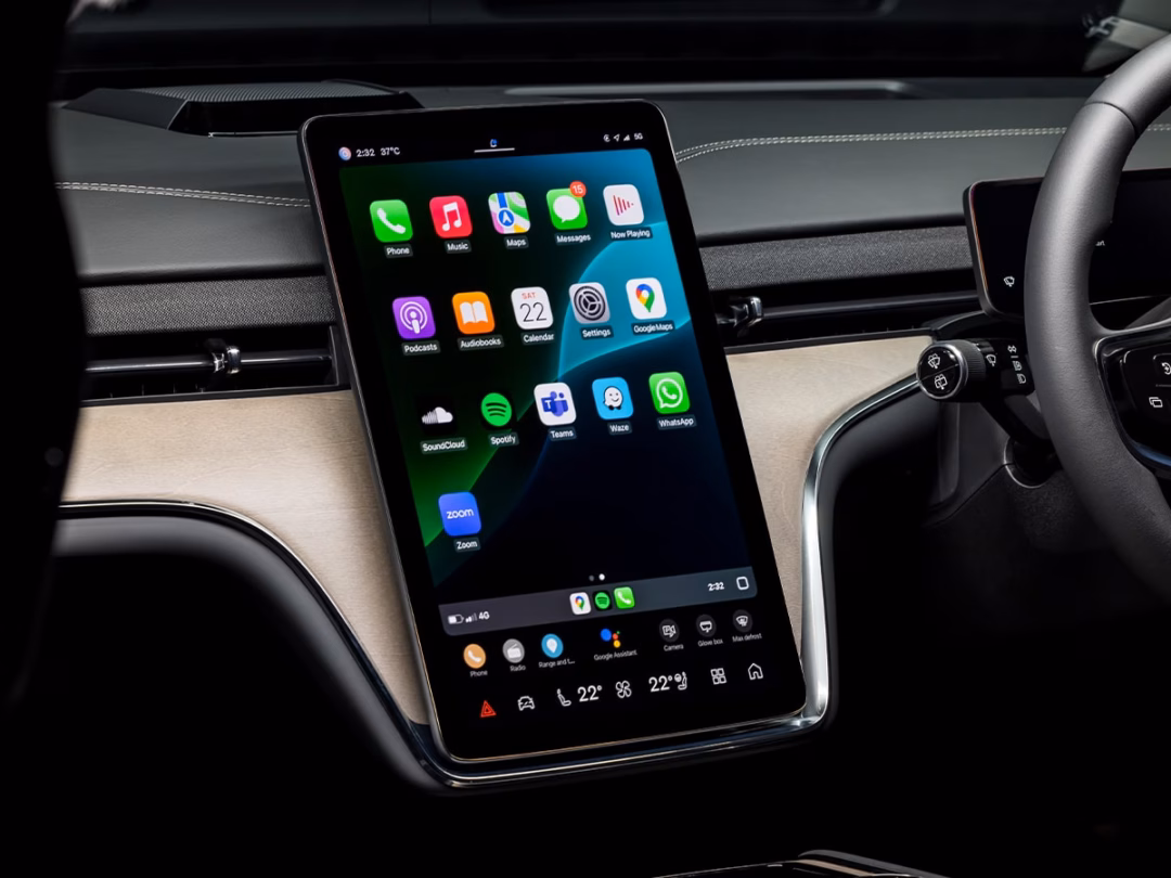 2025 Volvo EX90 Plus in Sand Dune | Image: Supplied / Volvo