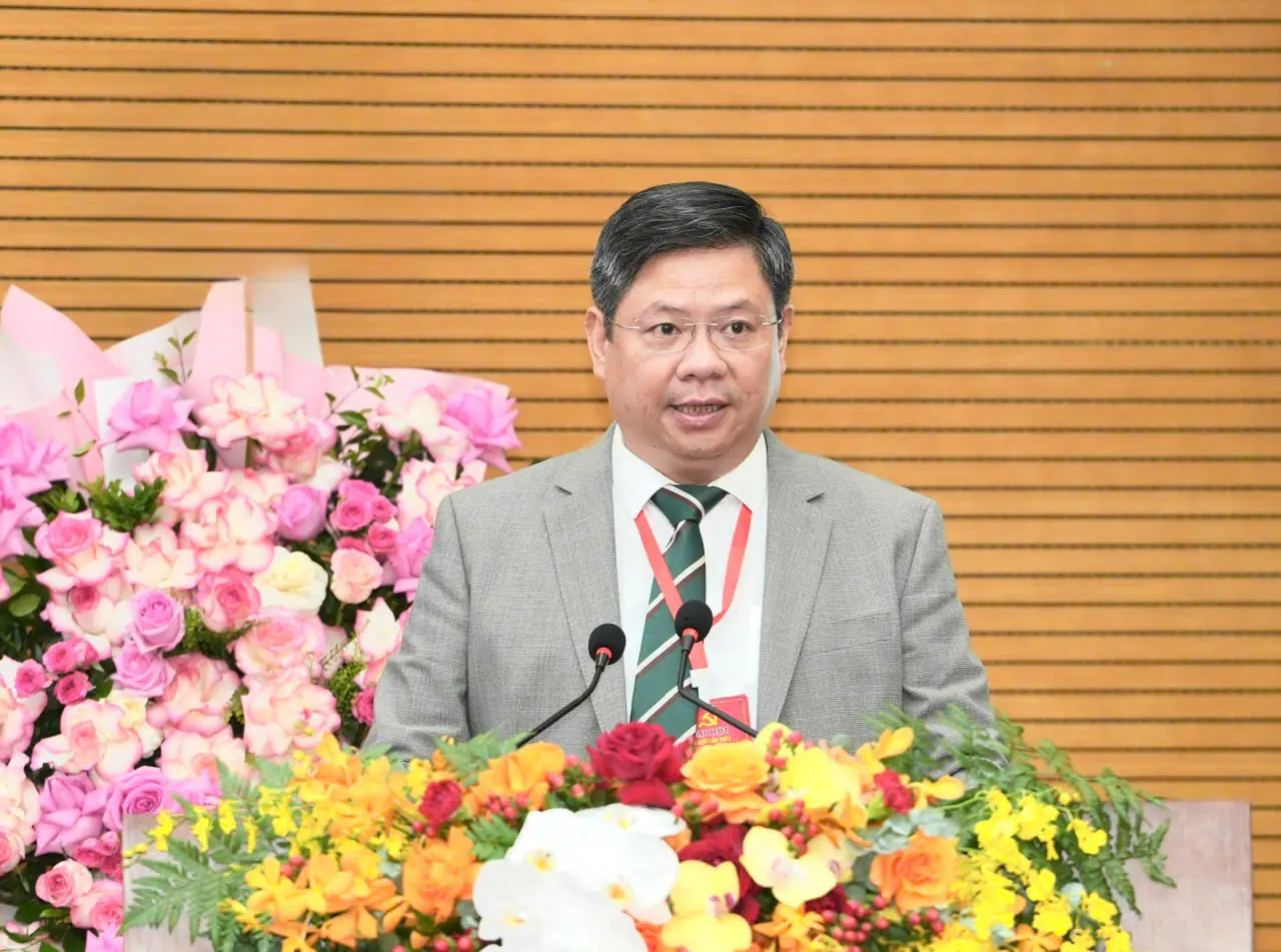 Đồng chí Nguyễn Anh Quân được chỉ định giữ chức Bí thư Đảng ủy phường Ô Chợ Dừa nhiệm kỳ 2025 - 2030.