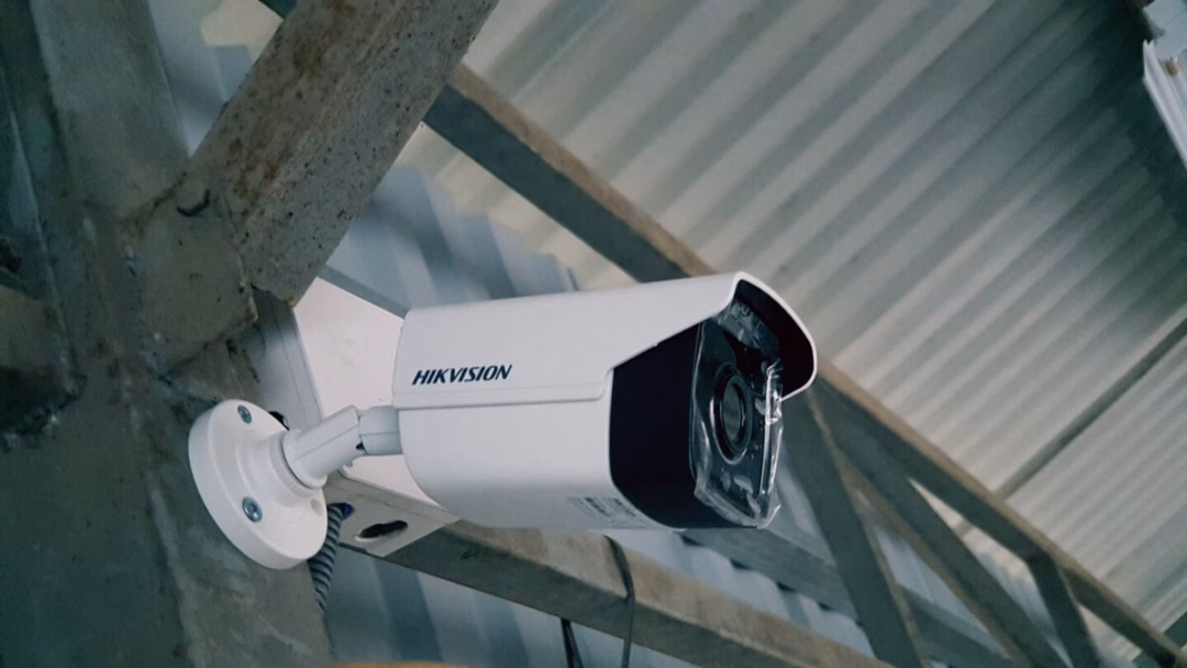 Hàng triệu camera giám sát dễ bị tấn công: Người dùng cần nâng cấp bảo mật ngay!