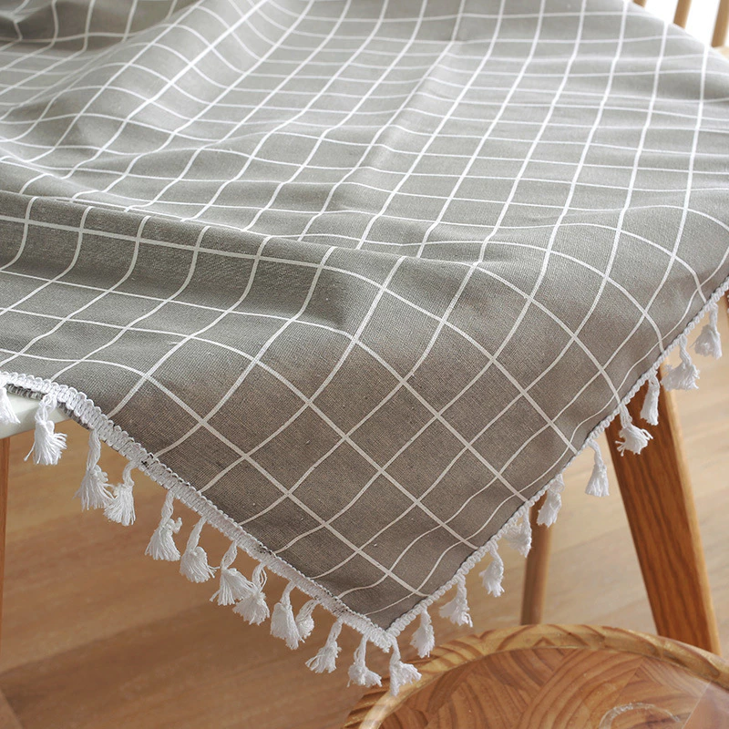 Khi Dùng Khăn Trải Bàn Trang Trí, Bạn đã Biết Mẹo Này Chưa?