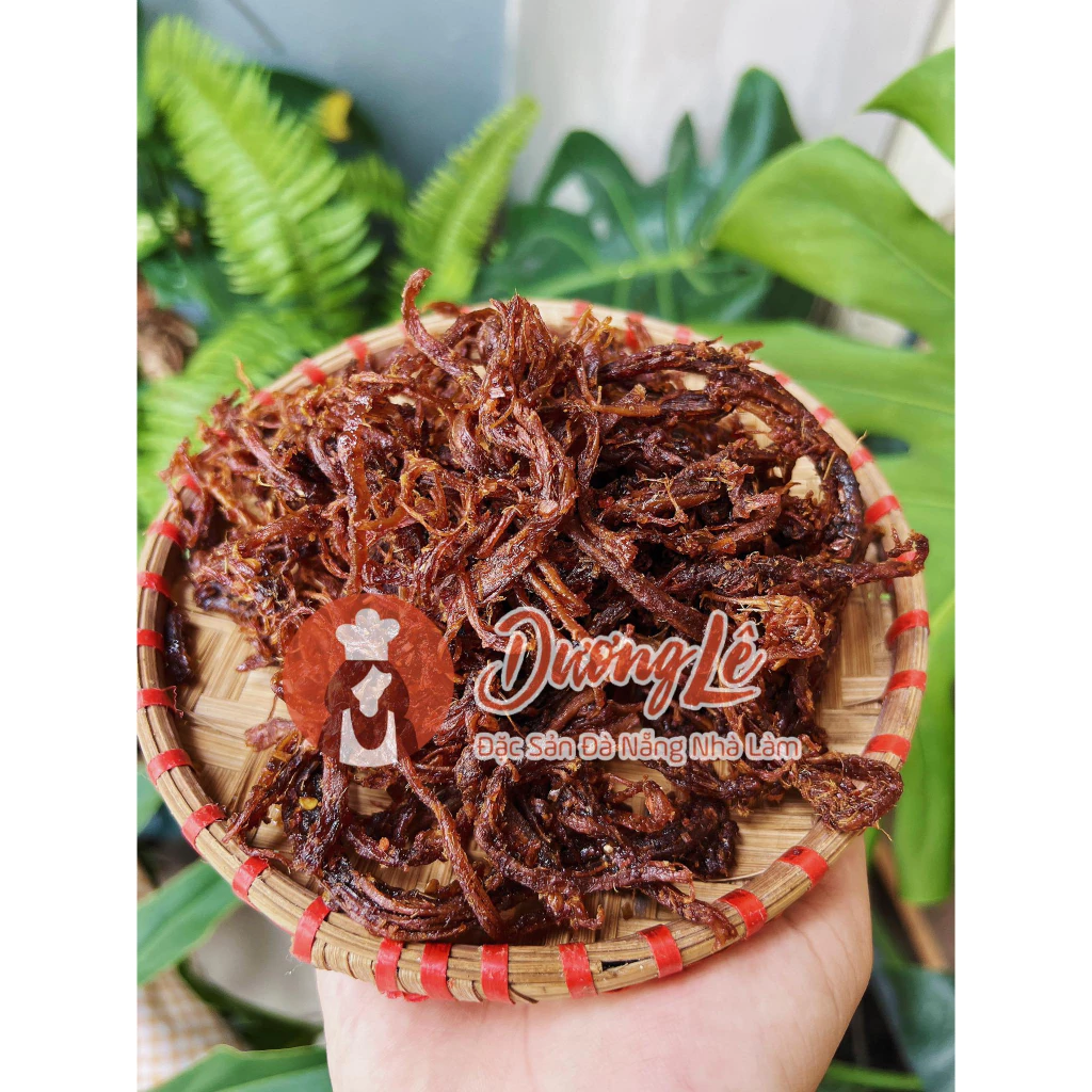 Làm thế nào để khô heo rim sấy khô 500g đặc sản Đà Nẵng nhà làm Dương Lê không bị cứng sau khi mở gói?