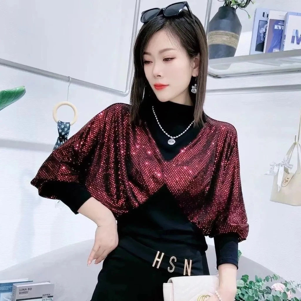 Áo phông dài tay giả hai chiếc – Bí quyết phối đồ cho ngày thu không lạnh mà vẫn stylish