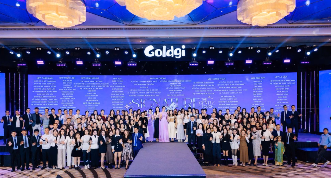 Kỷ niệm chương vinh danh hơn 300 đại l&yacute; xuất sắc năm 2025