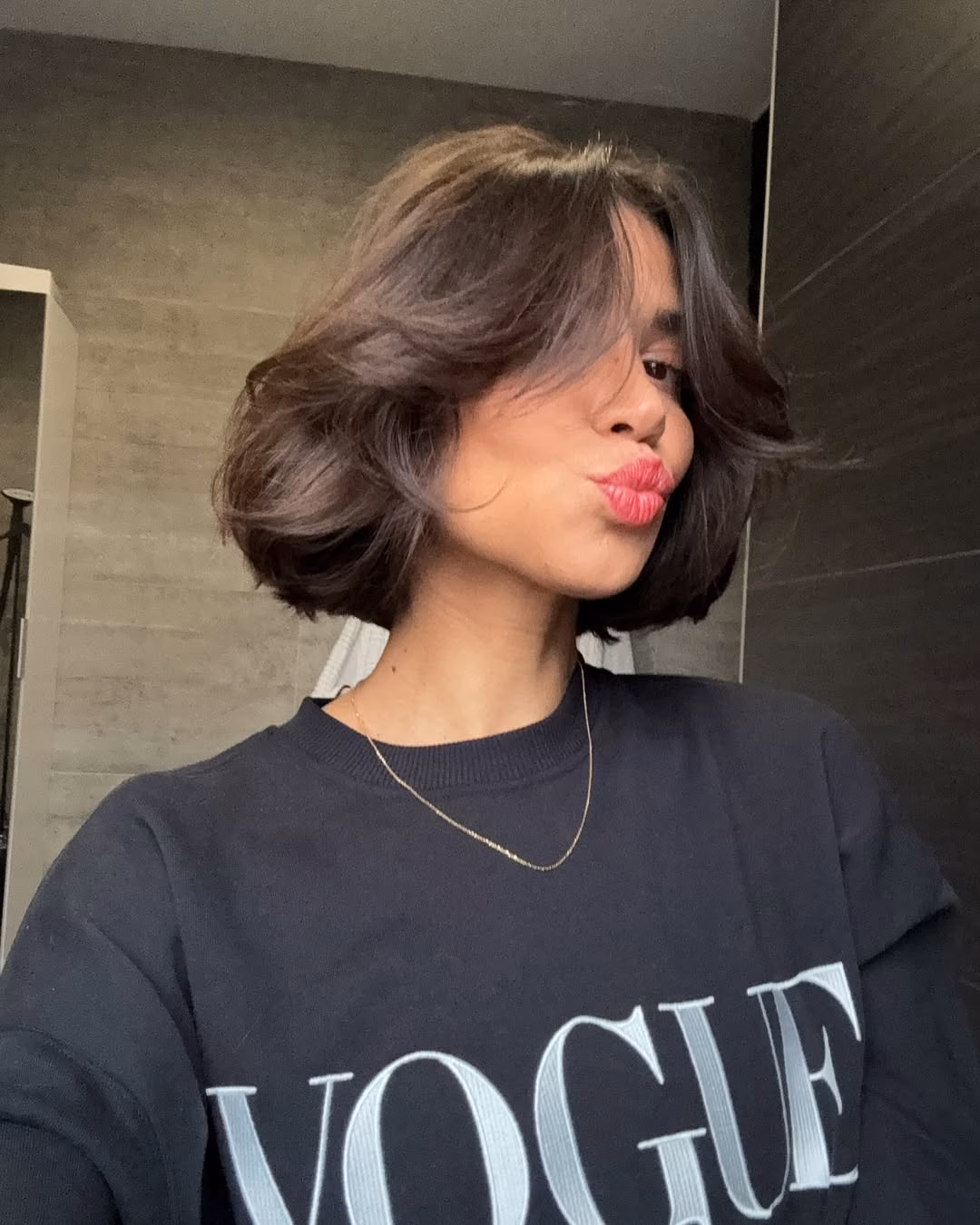 Cắt kiểu Pháp – kiểu tóc ngắn thời trang và dễ chăm sóc Image: @ roseandmusc