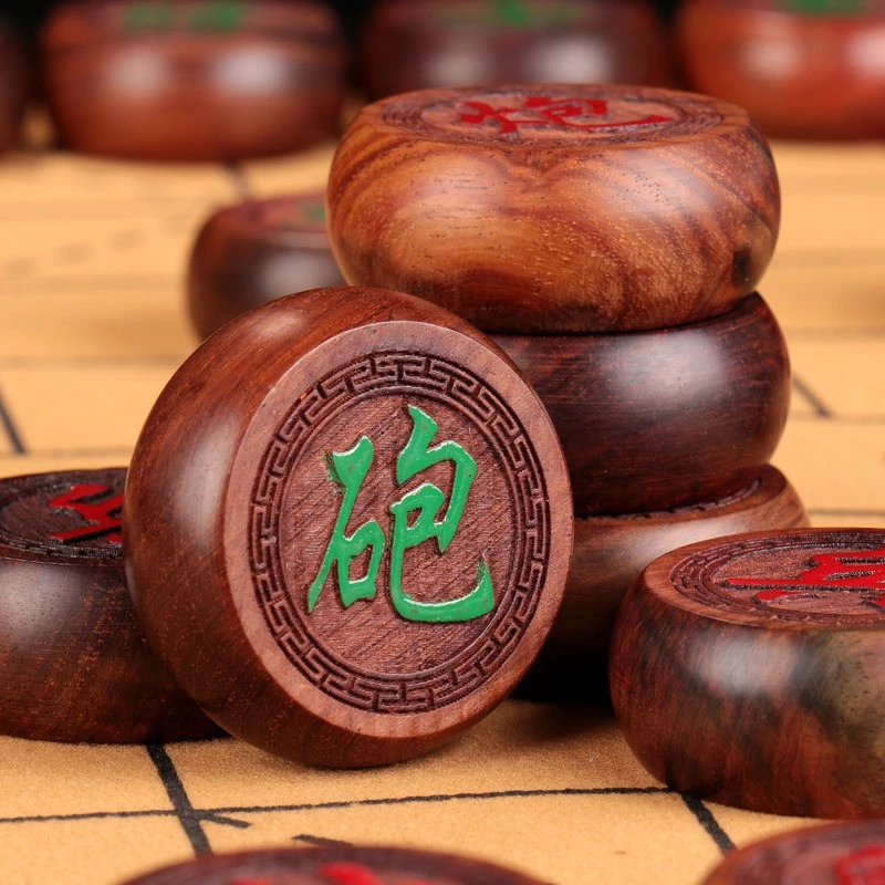 Làm thế nào để chọn bộ cờ tướng bằng gỗ hương cao cấp phù hợp cho không gian gia đình?