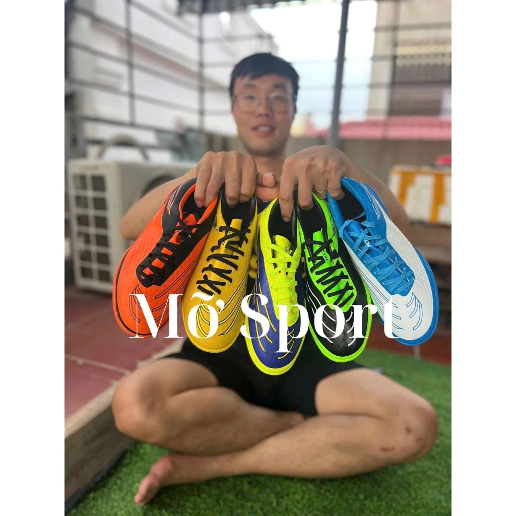 Lựa Chọn Giày Bóng Đá Quá Nhẹ Có Tốt Cho Chân Không?