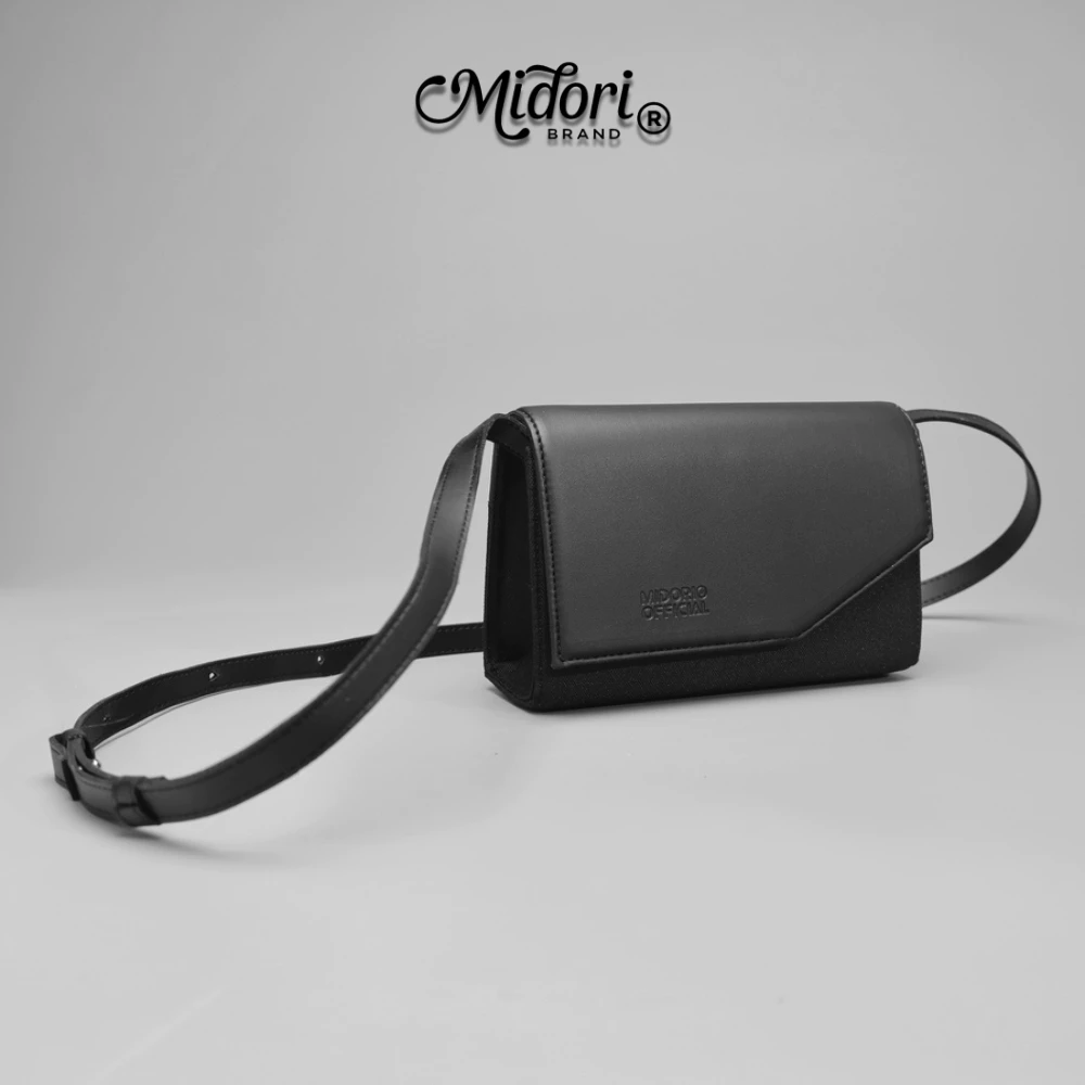 Làm thế nào để chọn túi xách đeo chéo phù hợp cho chuyến du lịch mà không bị lỗi thời trang?