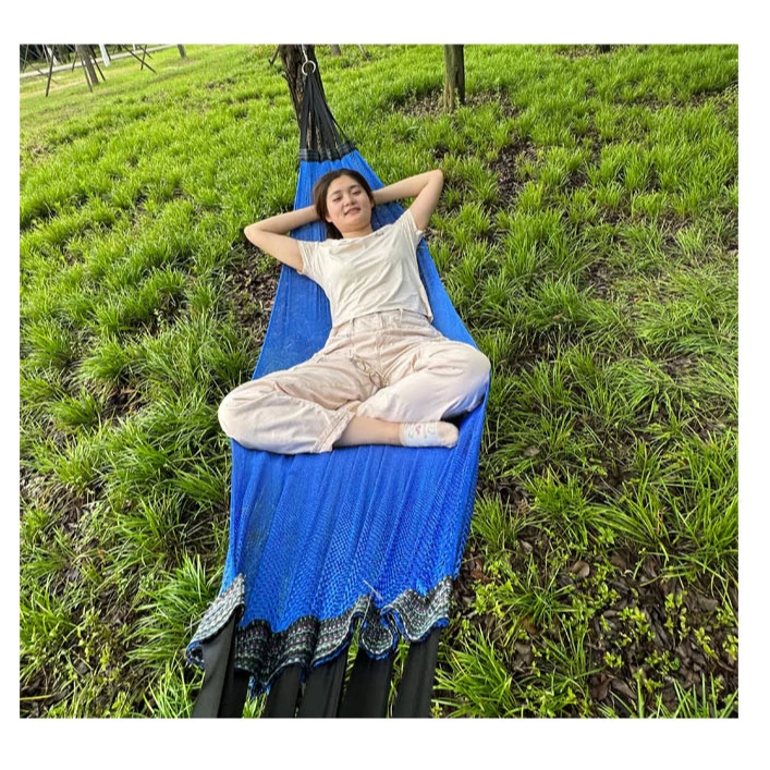 Võng Lưới Cán Thép Du Lịch Có Đủ An Toàn Cho Chuyến Đi Xa Của Bạn?