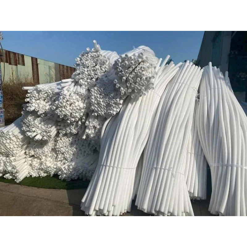 Làm thế nào để chọn xốp cắm hoa phù hợp mà không lãng phí tiền? Tôi đã học được gì từ những sai lầm đầu tiên cắm hoa giả