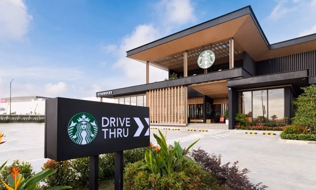 Mô hình drive-thru của Highlands Coffee Mô hình drive-thru của Highlands Coffee