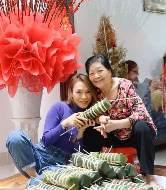 Mẹ Mỹ Tâm Mẹ Mỹ Tâm