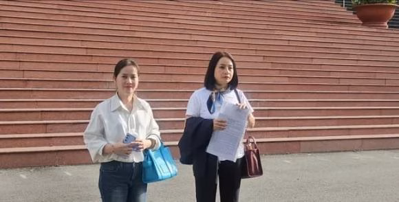 vi-sao-hoan-phien-toa-cua-con-nuoi-nsut-vu-linh-1-ngoisaovn-w645-h3282 Vũ Linh, Hồng Loan, Hồng Nhung, Hồng Phượng, sao Việt