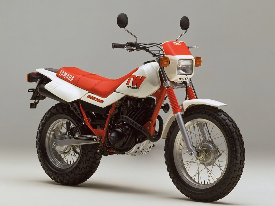 Đây là mẫu xe máy 38 năm không thay đổi nhưng không bao giờ lỗi mốt của nhà Yamaha!- Ảnh 2.
