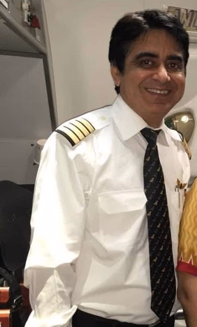 Ấn Độ điều tra sức khỏe tâm thần phi công Air India sau thảm họa máy bay Cơ trưởng chuyến bay Air India gặp nạn (Nguồn: Daily Mail)