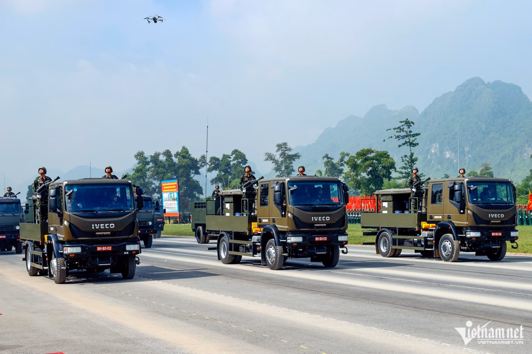 Lần đầu tiên Quân đội, Công an hợp luyện cho kỷ niệm 80 năm Cách mạng tháng 8 và Quốc khánh