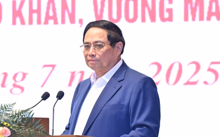 TP HCM muốn thu hút 20 tỷ USD vốn đầu tư trong 5 năm Tin tức sáng 18-7: TP.HCM muốn thu hút đầu tư 20-21 tỉ USD; 'Trả lại tên' cho 2 trường chuyên - Ảnh 4.