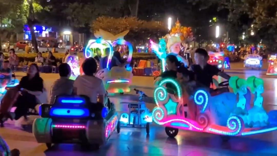 Xe điện 3 bánh: Thú chơi cảm giác mạnh tiềm ẩn nguy cơ tai nạn cho trẻ em
