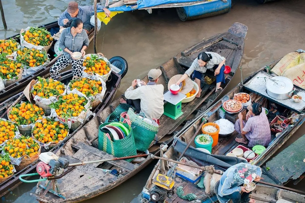 Chợ nổi là nét văn hóa độc đáo của miền Tây Nam Bộ (Ảnh: Sở Du lịch Cần Thơ)