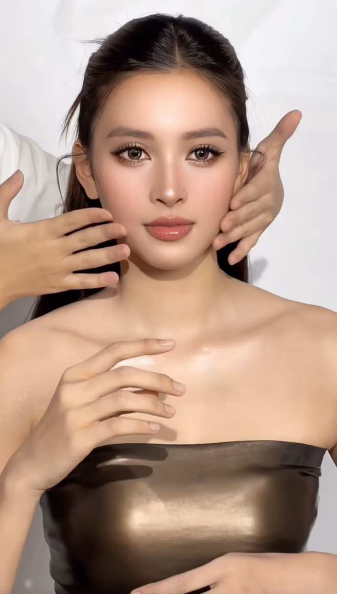 Tiểu Vy qua bàn tay của makeup artist Hiwon.