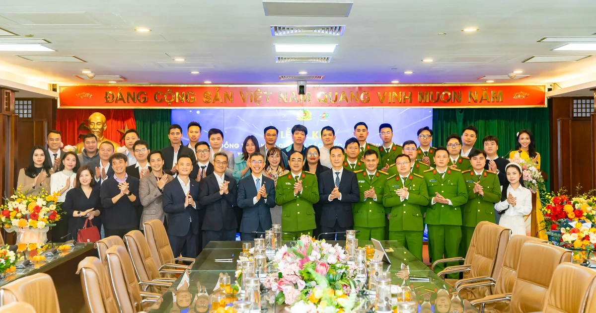 FPT Telecom tích hợp VNeID: Định danh điện tử cho Internet, truyền hình và camera