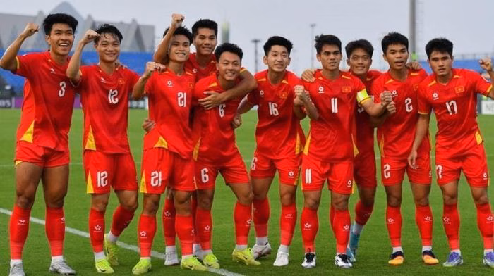 U23 Việt Nam tận dụng phạt g&oacute;c v&agrave; phạt đền để ghi b&agrave;n