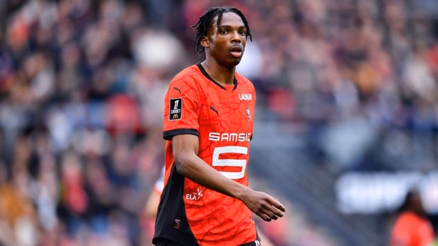 Jacquet mới 20 tuổi v&agrave; sở hữu tiềm năng lớn.