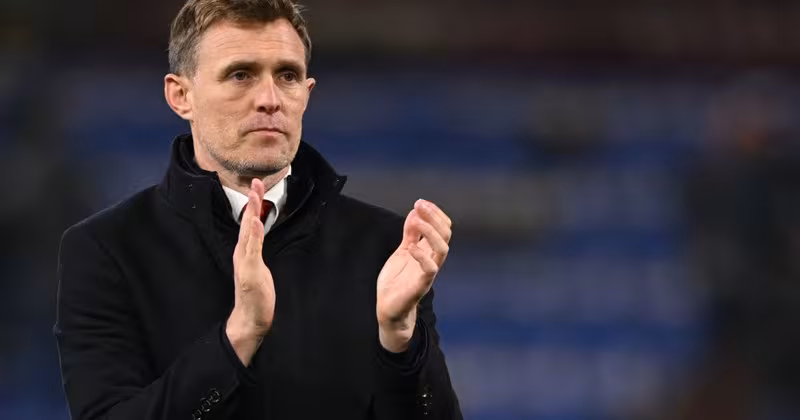 Man United: Cú hồi sinh dưới thời Darren Fletcher và trận hòa 2-2 trước Burnley