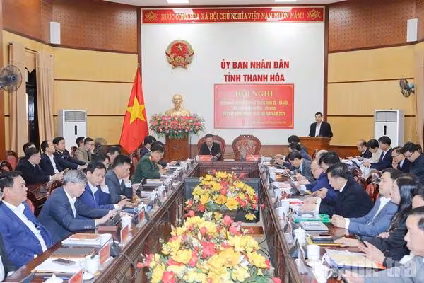 Thanh Hóa mở “đường băng” 2026, phát động thi đua bứt phá
