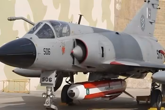 Pakistan thành công thử nghiệm tên lửa Taimoor, tầm bắn 600 km từ Mirage III