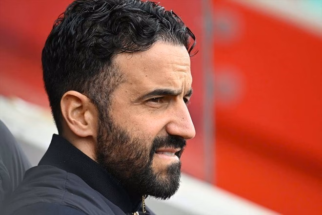 Ruben Amorim rời Manchester United