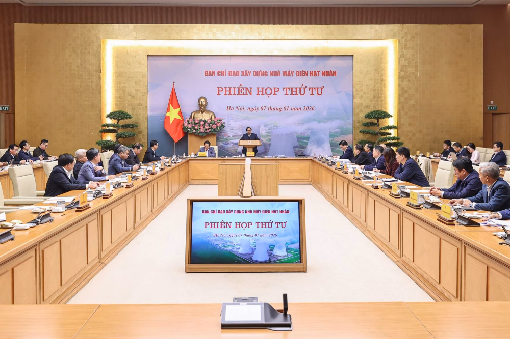 Bối cảnh và mục tiêu dự án năng lượng hạt nhân Thủ tướng Phạm Minh Chính, Trưởng Ban Chỉ đạo xây dựng nhà máy điện hạt nhân, chủ trì phiên họp thứ tư của Ban Chỉ đạo - Ảnh: VGP/Nhật Bắc
