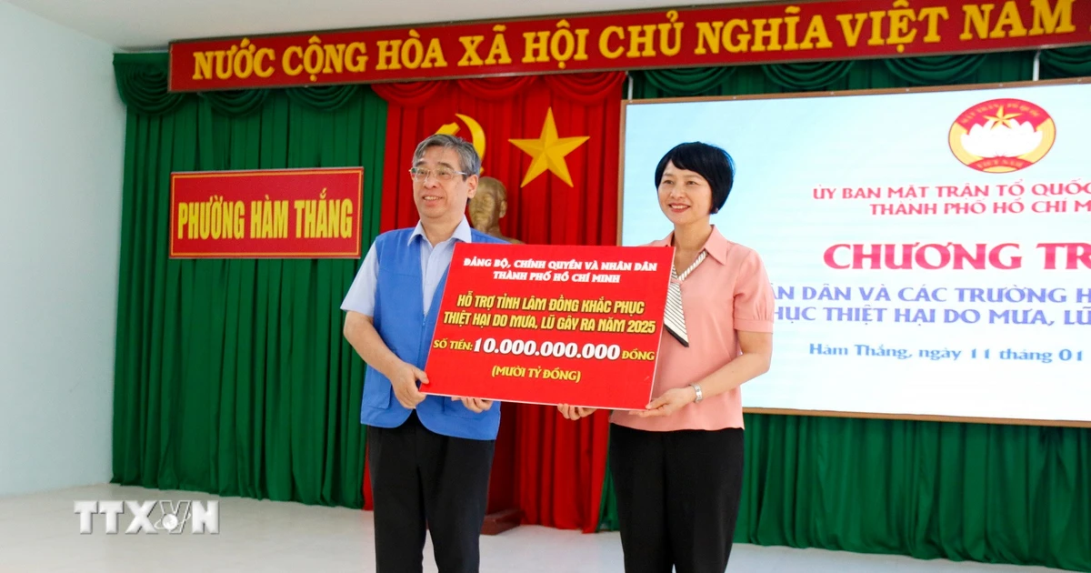 TP Hồ Chí Minh hỗ trợ Lâm Đồng hơn 10 tỷ đồng khắc phục hậu quả mưa lũ