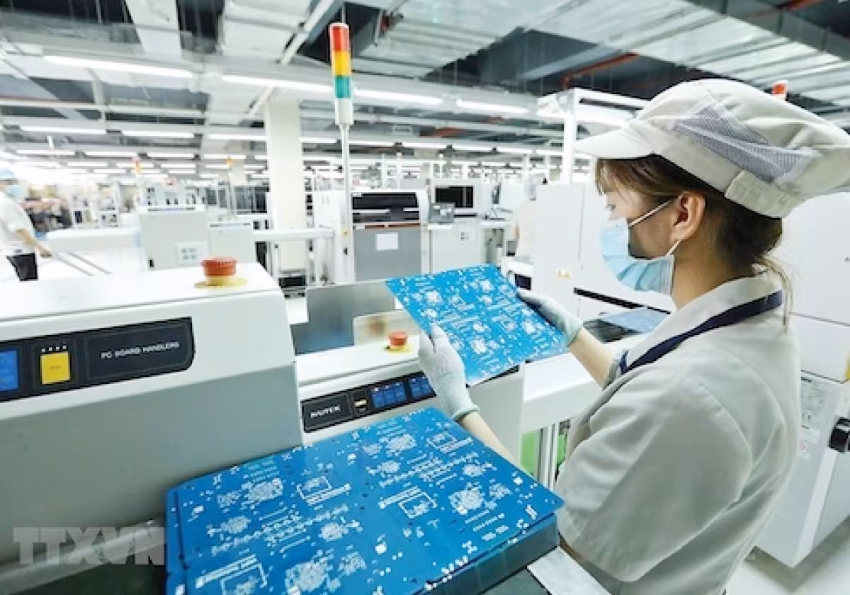 Vietnam’s Electronics Exports Hit $107.7 B in 2025 – A Record‑Breaking Surge
