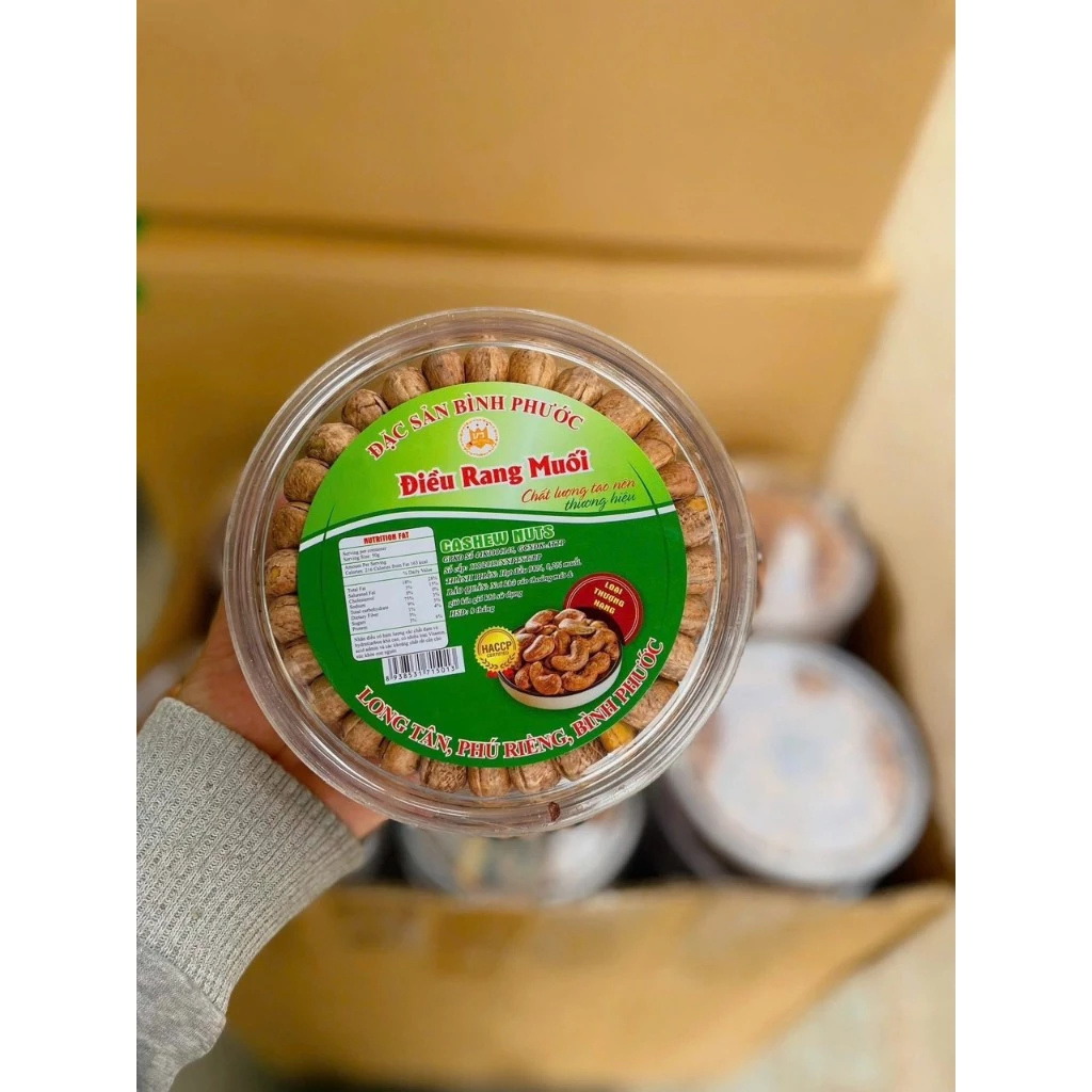 Cảm giác bất ngờ khi hạt điều nguyên hạt giòn thơm không chất bảo quản vẫn giữ độ tươi suốt cả tháng