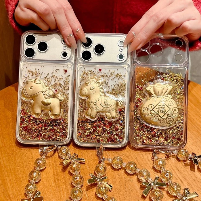 Kỳ vọng về vẻ sang trọng của ốp lưng 3D ngựa vàng so với cảm giác thực tế trên iPhone 17 Pro