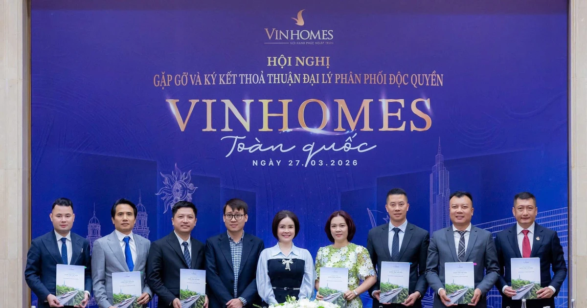 AlphaReal Đạt Cấp Đại Lý Hạng A Vinhomes: Đòn Bẩy Vị Thế Phân Phối Toàn Quốc