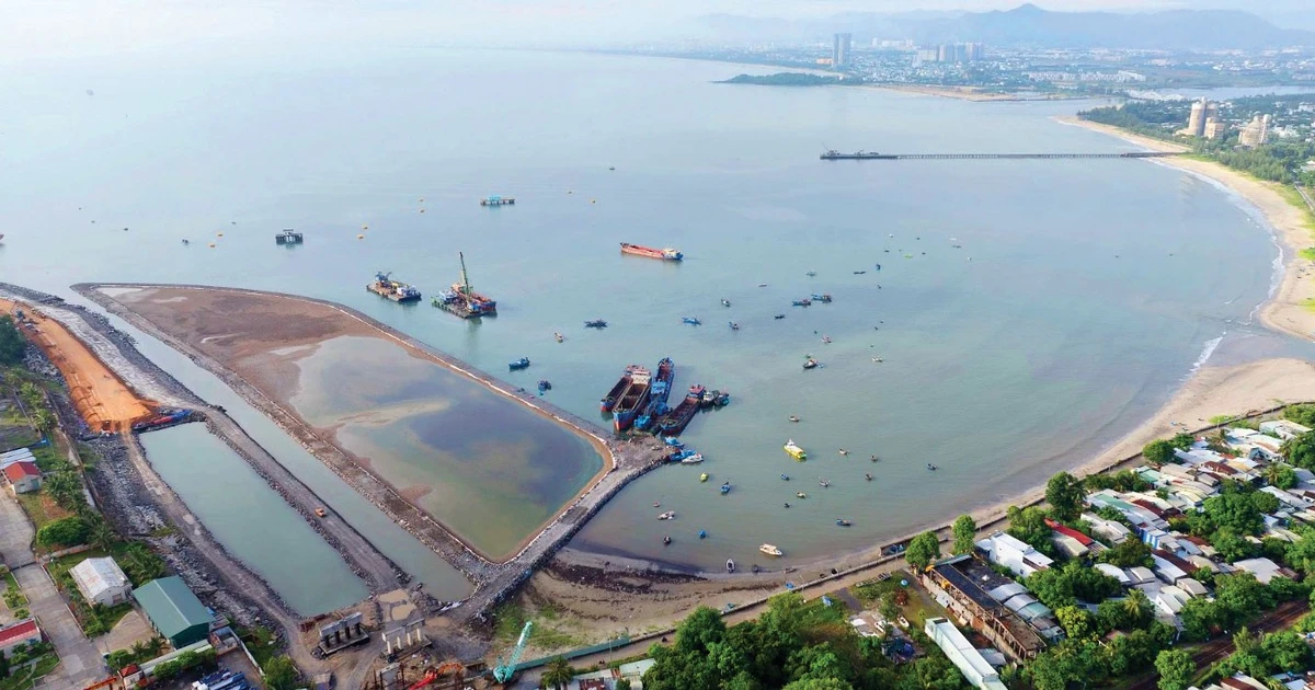 Cơ chế Đặc thù cho Đô thị Lấn biển Đà Nẵng: Phòng thí nghiệm Thể chế Quốc gia