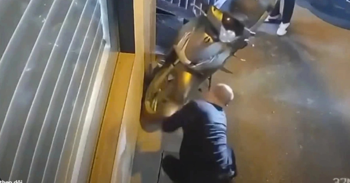 Hành vi hủy hoại tài sản: Xử lý pháp lý vụ Range Rover chọc thủng lốp xe máy SH