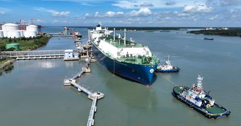 PV GAS Chủ Động Đảm Bảo An Ninh Cung Ứng LNG & LPG Giữa Biến Động Địa Chính Trị