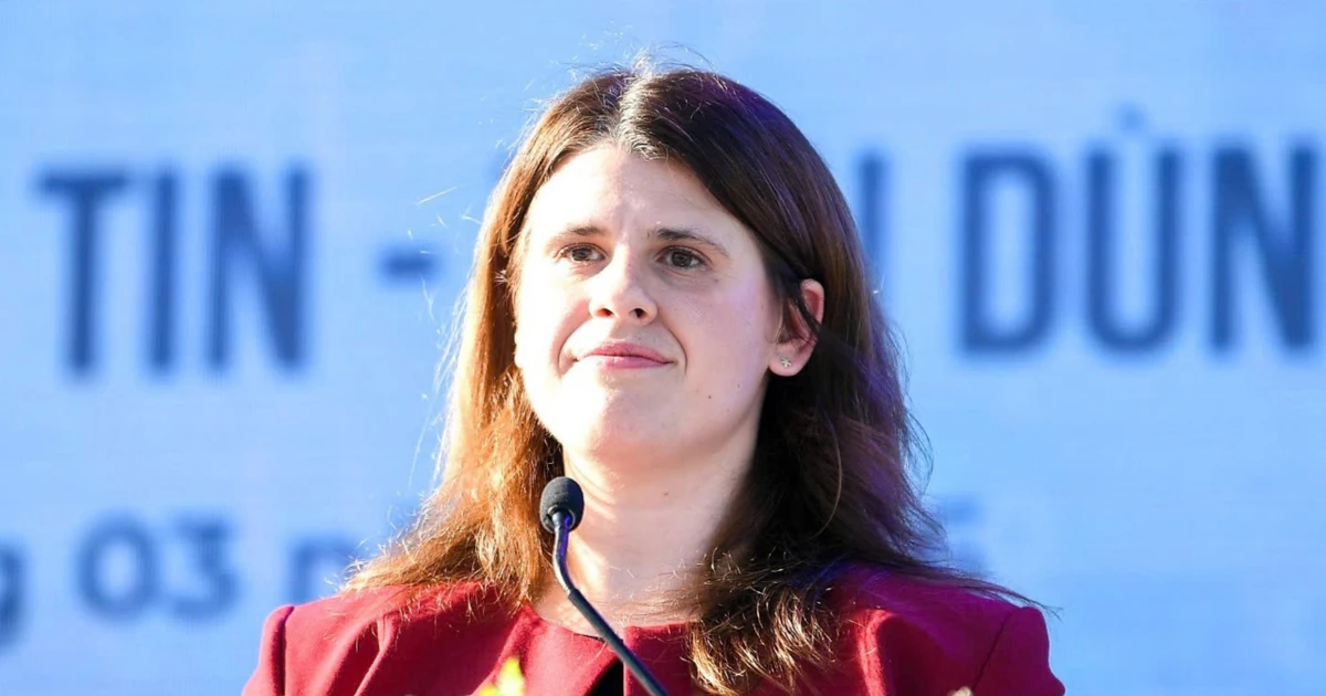 Xây Dựng Niềm Tin Thị Trường Việt: Vai Trò Của Pháp Lý Và Hợp Tác Quốc Tế