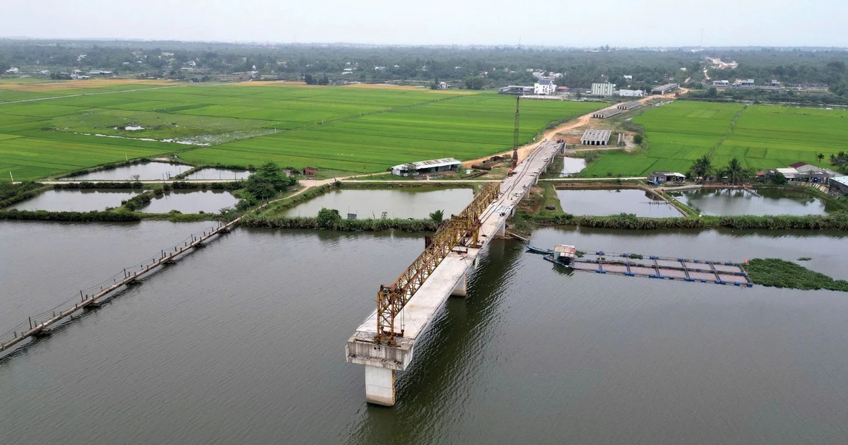 Bất cập hạ tầng tại Đà Nẵng: Khi những cây cầu ‘nghìn tỷ’ chờ đường dẫn