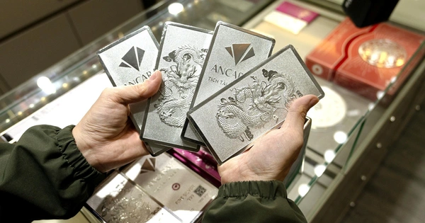 Giá bạc hôm nay 10/4: Đẩy mạnh đà tăng, tiệm cận ngưỡng 3 triệu đồng/lượng