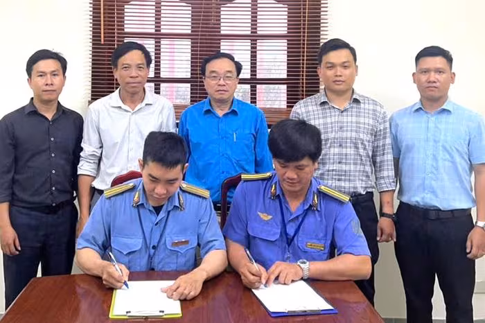 Giải pháp then chốt giảm tai nạn đường sắt: Siết chặt kỷ luật qua ký cam kết