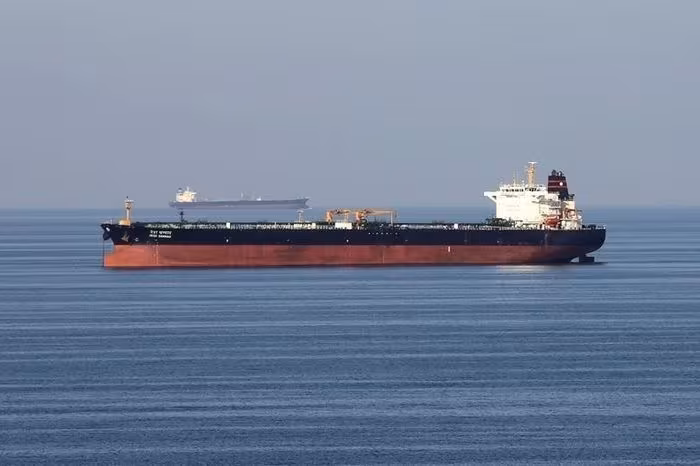 Iran nới lỏng kiểm soát tàu chở hàng thiết yếu qua eo biển Hormuz