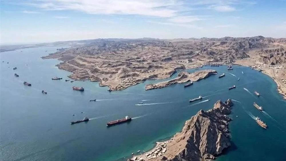 Iran thu phí dầu qua eo biển Hormuz bằng tiền điện tử: Góc nhìn chuyên gia