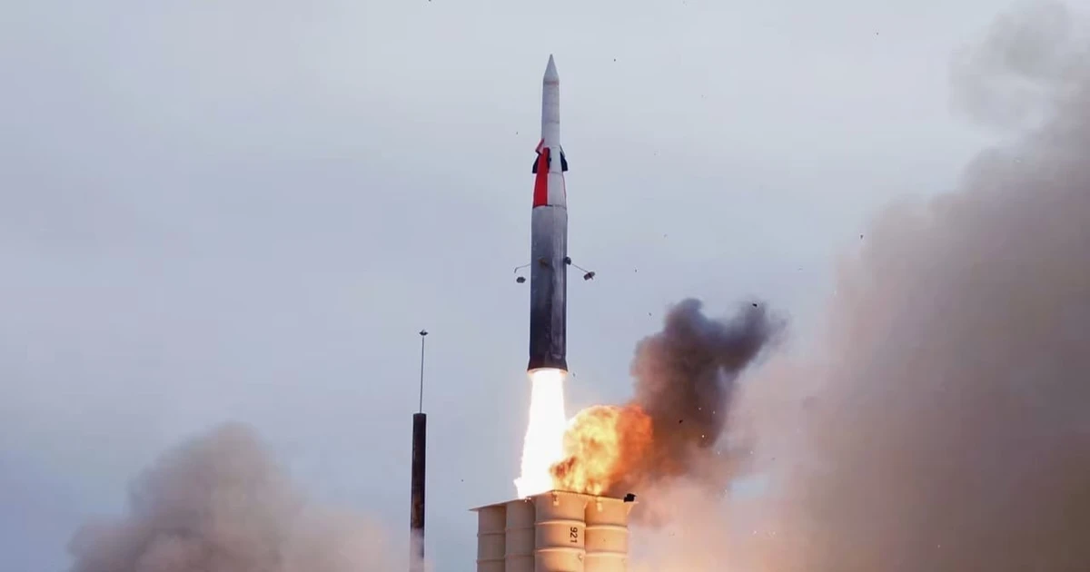Israel tăng tốc sản xuất tên lửa Arrow trong xung đột leo thang với Iran