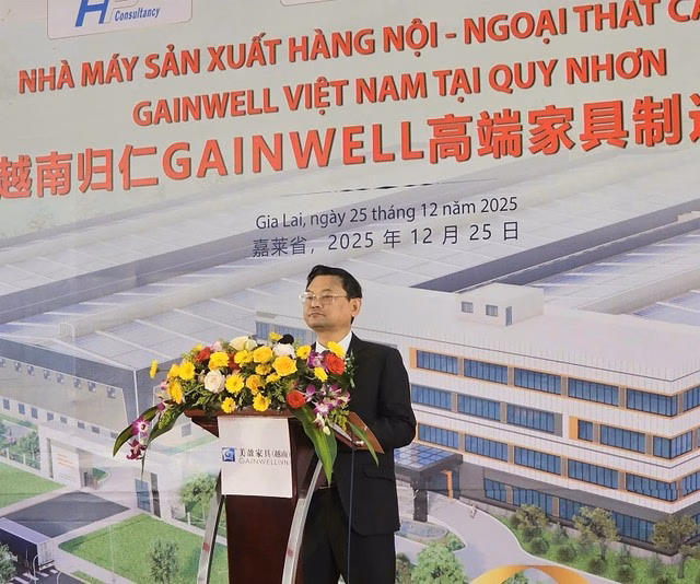 &Ocirc;ng Nguyễn Tự C&ocirc;ng Ho&agrave;ng ph&aacute;t biểu tại buổi lễ động thổ