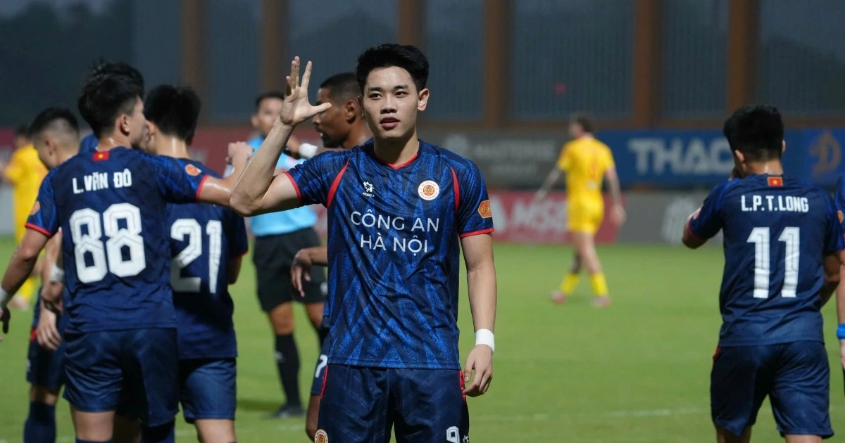 V-League vòng 18: Đình Bắc tỏa sáng nhưng CAHN sảy chân, Ninh Bình thắng kịch tính