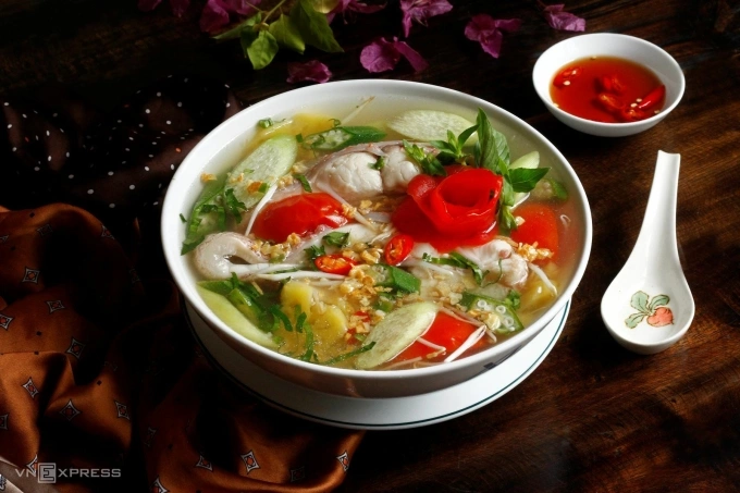 Canh chua cá Nam Bộ Canh chua cá Nam Bộ